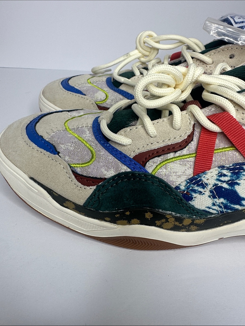 Vans Women's 10 Varix Tie Dye Lace Up Shoes - Picture 7 of 11